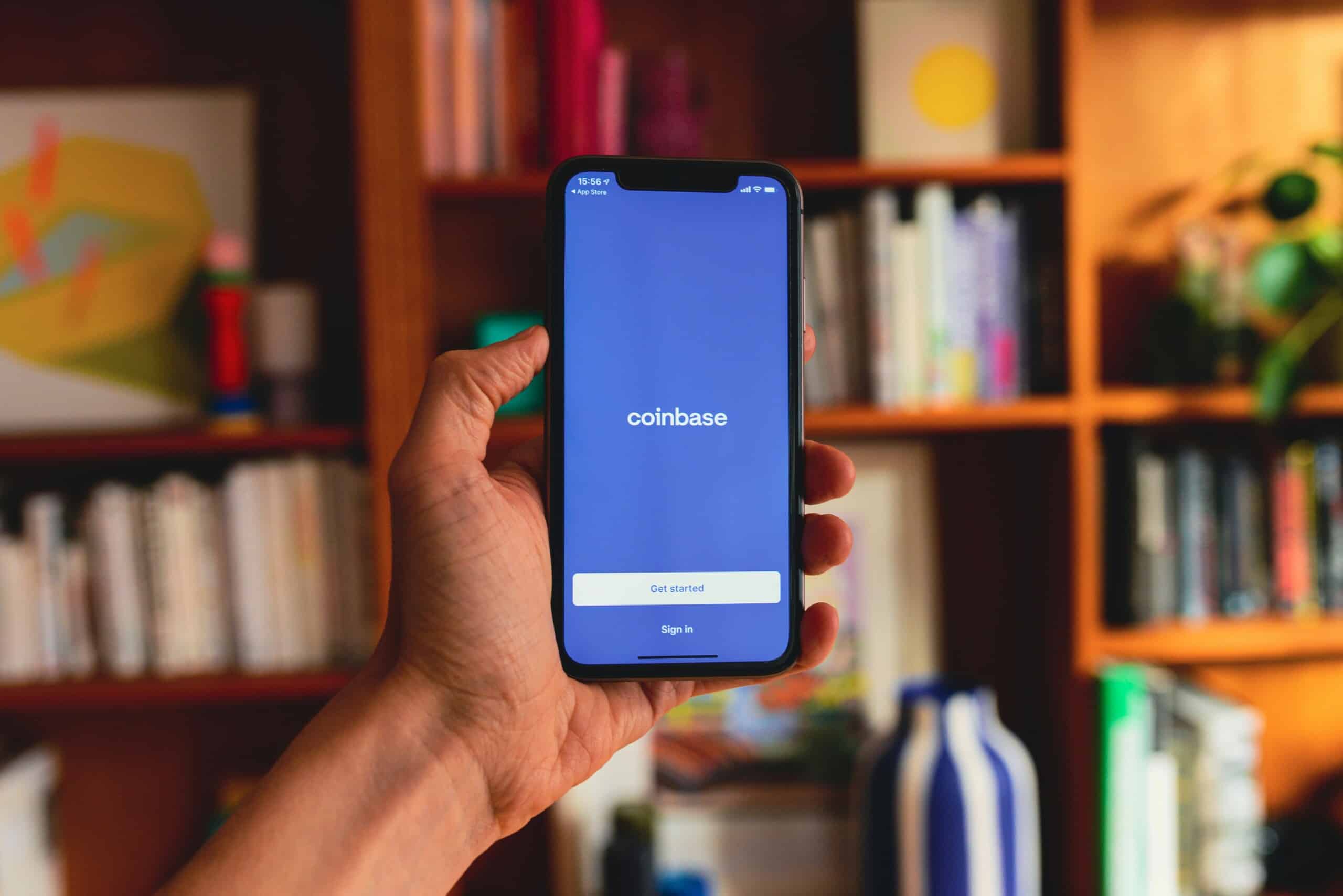 Coinbase deposits surge on new customer growth in 2025